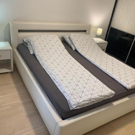 סראייבו Apartment Onyx Free Garage Parking מראה חיצוני תמונה