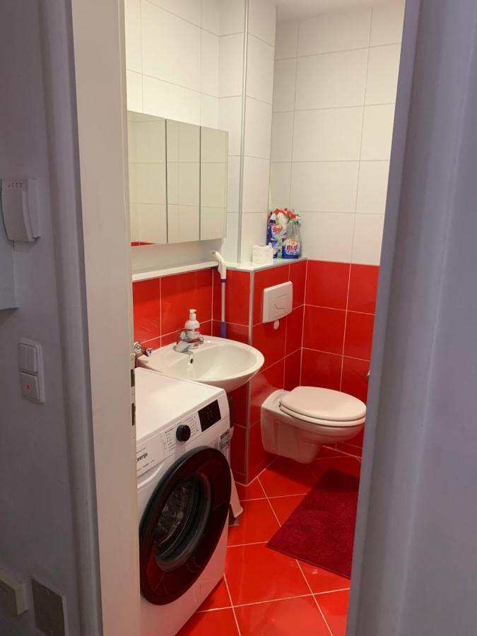 סראייבו Apartment Onyx Free Garage Parking מראה חיצוני תמונה